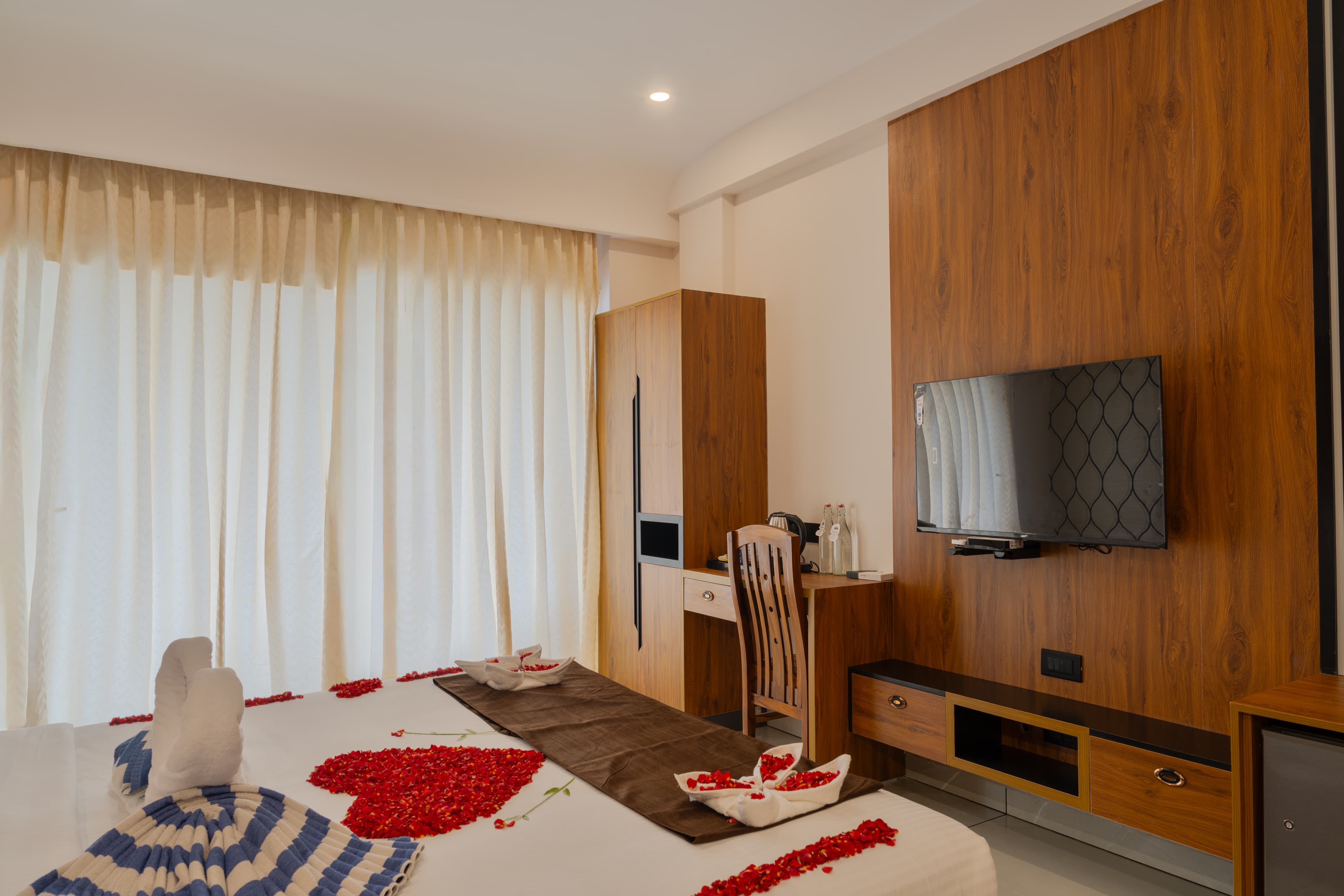 Heritage Living & Decor